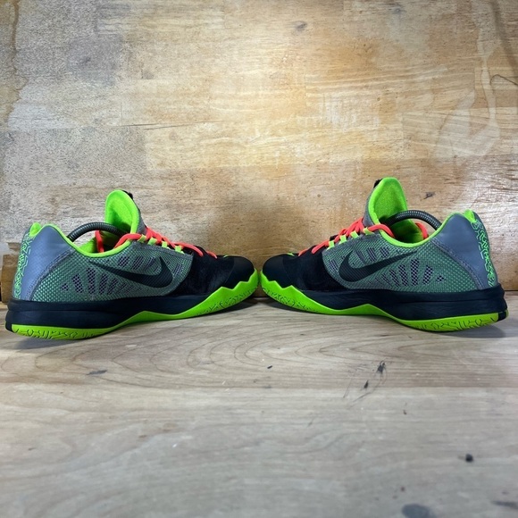 Nike Zoom Run The One Mens Sz 11.5 Basketball Shoes Black Green 653636-030 - Picture 5 of 8